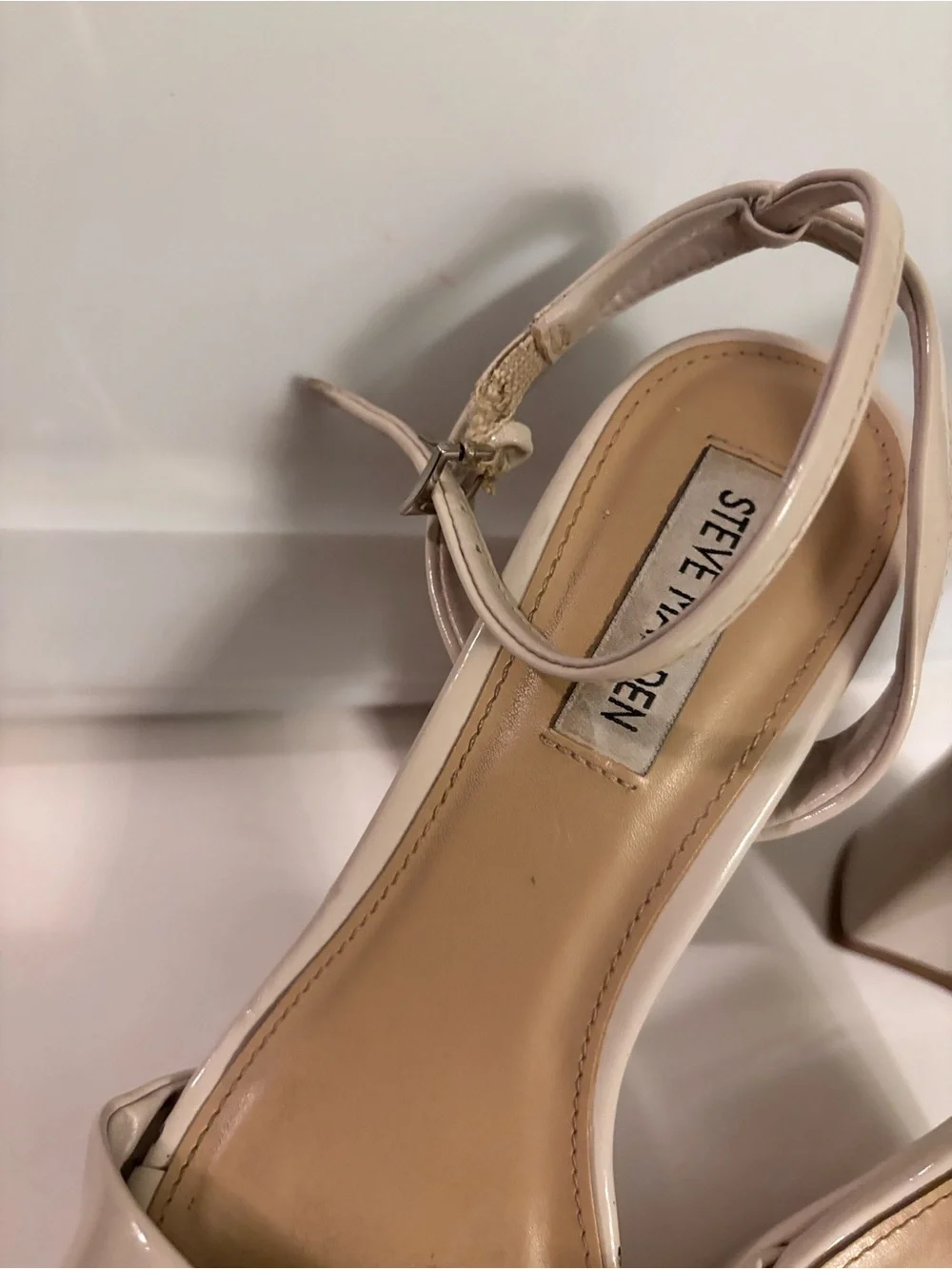 Steve Madden Cream Patent Platform Block Heels